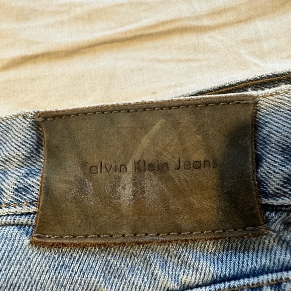 Vintage CK jean shorts - Picture 3 of 5